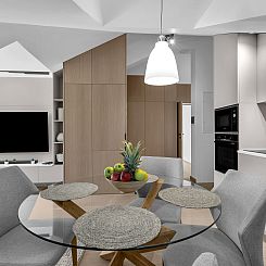 Appartement Penthouse Nikolina-50m to beach