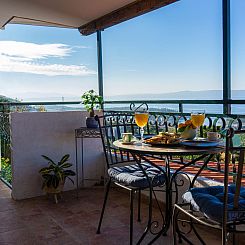 Vakantiehuis Schönes Haus in Makarska mit privatem Parkplat
