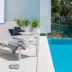 Vakantiehuis Schöne Villa Zvizdan mit Infinity-Pool
