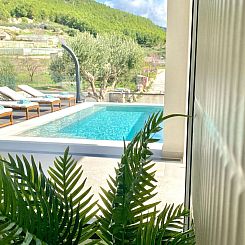 Vakantiehuis Villa mit beheiztem Infinity-Pool und Massaged?