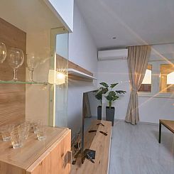 Appartement M Ganze Etage in einem geräumigen Haus mit Pool