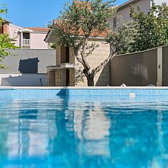 Appartement M Charmante Wohnung mit Gemeinschaftspool