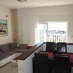 Vakantiehuis "Villa Petar" mit Infinity Pool