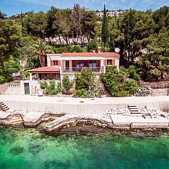 Vakantiehuis "Haus Gluscevic" direkt am Strand