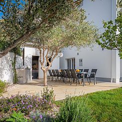 Vakantiehuis Ferienvilla "Elena" mit eigenem Pool