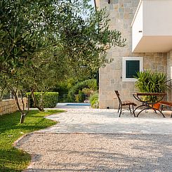 Vakantiehuis Luxuriöse Steinvilla mit privatem Swimmingpool