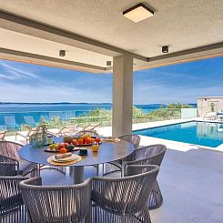 Vakantiehuis Exklusive Villa Magic mit beheiztem Pool und Sa