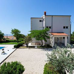 Vakantiehuis Villa Melki mit großem Privatpool