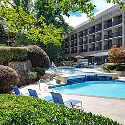 Hilton Peachtree City Atlanta Hotel & Conference Center