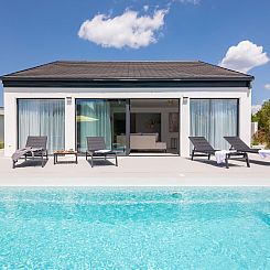 Vakantiehuis Villa Le in Oklaj
