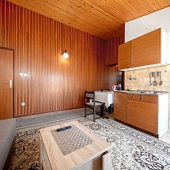 Appartement Große Ferienwohnung in Vodice mit Eigenem Balko