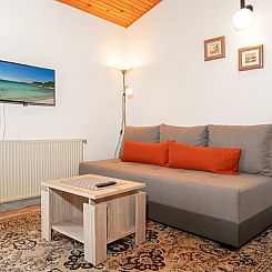 Appartement Große Ferienwohnung in Vodice mit Eigenem Balko