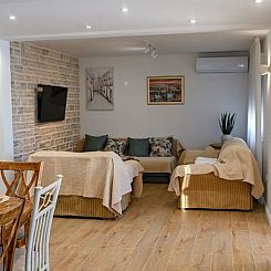 Vakantiehuis Holiday Home Marija with pool