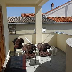 Appartement Große Ferienwohnung in Zadar mit Privatem Balko