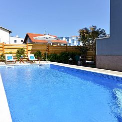 Vakantiehuis Villa Šima- Luxusappartement mit privatem Pool