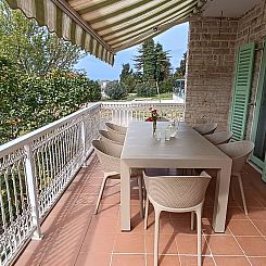 Vakantiehuis Gartenvilla am Meer Kožino