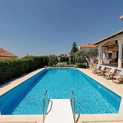 Vakantiehuis Magnificent Villa Clara with big pool