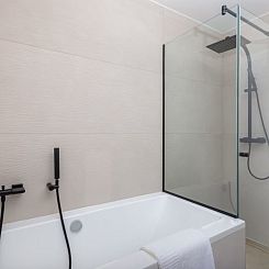 Vakantiehuis Villa Acacia with heated pool