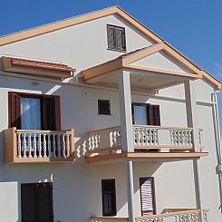 Appartement Komfortable Wohnung mit Balkon und Meerblick