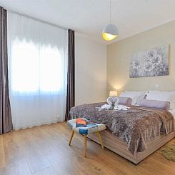 Vakantiehuis Villa First Hill with heated pool