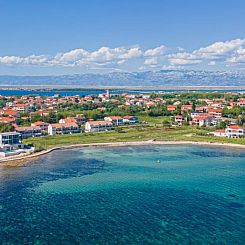 Vakantiehuis Seafront Villa Serena with pool and seaview