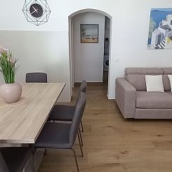 Appartement Wohnung mit Pool in Strandnähe -TA Leut Agency