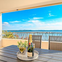 Appartement Wohnung "Mira" direkt am Strand
