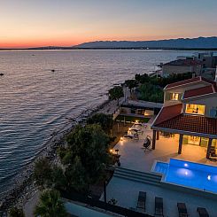 Vakantiehuis Villa "Mar" am Strand mit beheiztem Pool, Jacuz