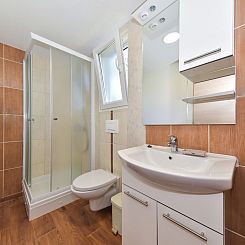 Appartement Mobilheim mit Privatparkplatz