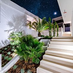Vakantiehuis Tolles Ferienhaus in Sutivan mit Privatem Pool