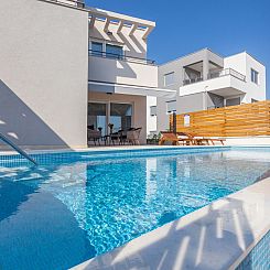 Vakantiehuis Wunderschöne Ferienvilla Lomari