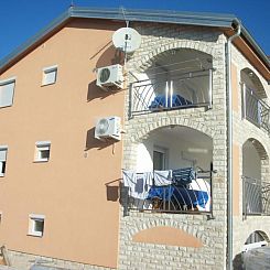 Appartement Gemütliche Ferienwohnung auf Vir