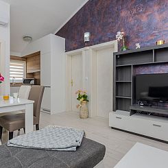 Appartement Apartment Lucica 4