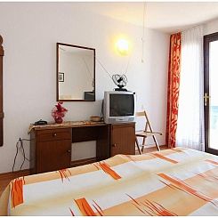 Appartement Klimatisiertes Studio mit eigenem Balkon
