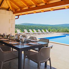 Vakantiehuis in Pučišća mit Privatem Pool