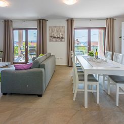 Appartement Wohnung im Erdgeschoss mit Terrasse