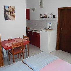 Appartement Studio mit eigener Terrasse