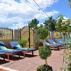 Vakantiehuis Großes Ferienhaus mit eigenem Pool und Terrass