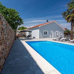 Vakantiehuis "Villa Mia" mit privatem Pool