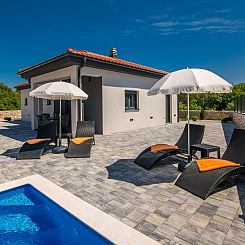 Vakantiehuis "Villa Enie" mit eigenem Pool