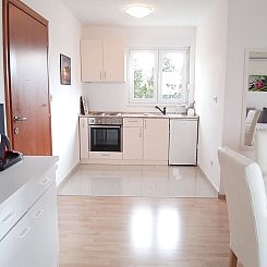 Appartement Helle Wohnung in Selce mit Terrasse