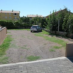 Vakantiehuis Renoviertes Ferienhaus in Baska mit Terrasse