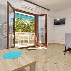 Appartement Charmante Wohnung in Baška mit Eigener Terrasse
