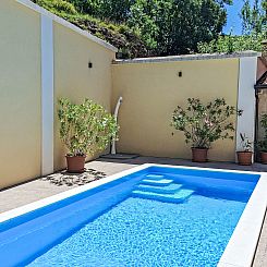 Appartement Gesamte Wohnung mit Terrasse und Meerblick