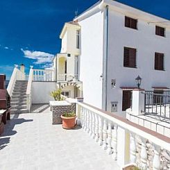 Appartement Wohnung in Dramalj mit Möbliertem Balkon