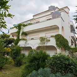 Appartement in Dramalj mit Terrasse