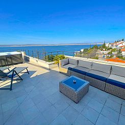 Appartement in Dramalj mit Terrasse