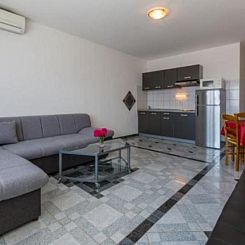 Appartement Appartement in Dramalj mit Möbliertem Balkon