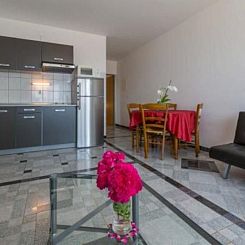 Appartement Appartement in Dramalj mit Möbliertem Balkon