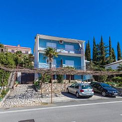 Appartement Wohnung in Dramalj mit Garten, Terrasse und Gril